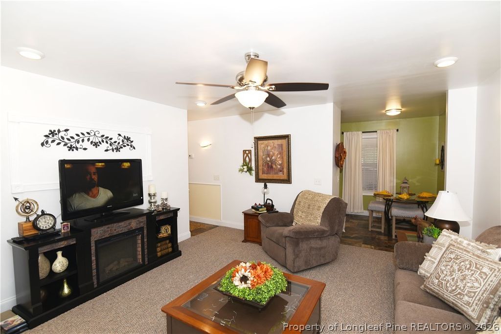 386 Oakwood Heights Drive, Lumberton, NC 28358 — photo 5