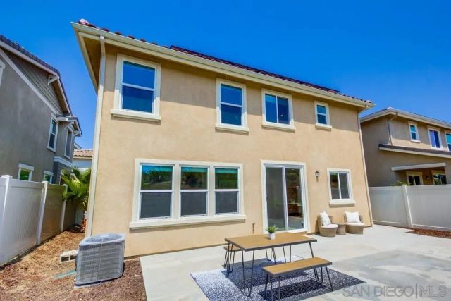 13216 Cuyamaca Vista, Lakeside, CA 92040