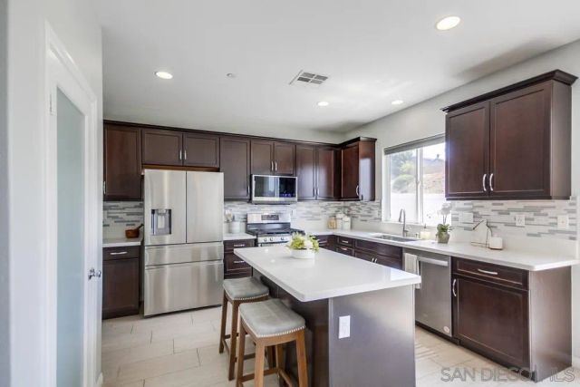 13216 Cuyamaca Vista, Lakeside, CA 92040