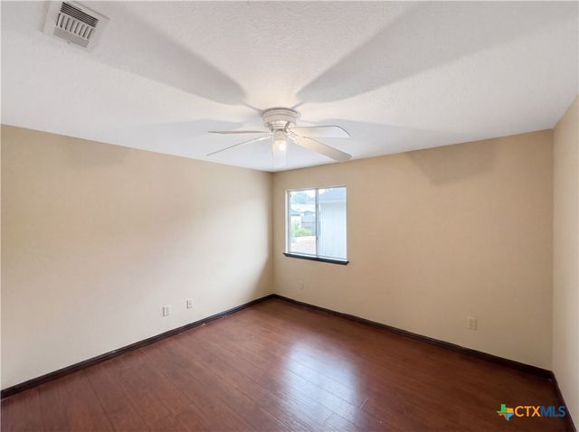 5103 Sydney Harbour Court, Killeen, TX 76549