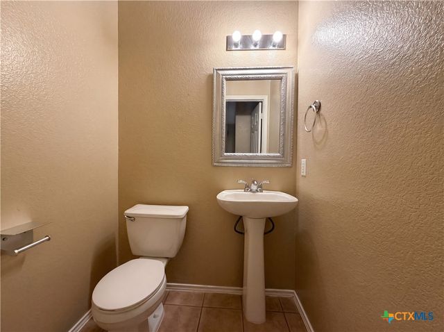 5103 Sydney Harbour Court, Killeen, TX 76549