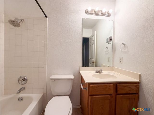 5103 Sydney Harbour Court, Killeen, TX 76549