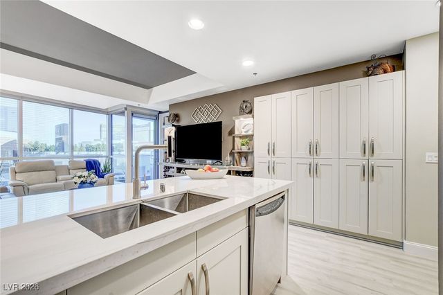 4525 Dean Martin Drive 505, Las Vegas, NV 89103