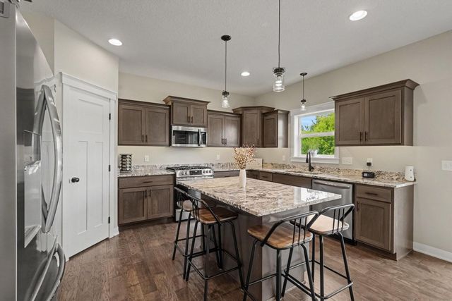 5973 178th Street W, Lakeville, MN 55044