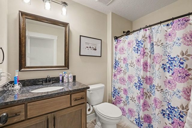 5973 178th Street W, Lakeville, MN 55044