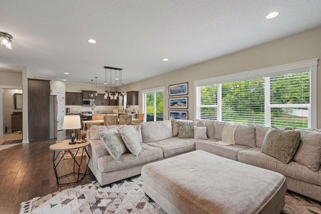5973 178th Street W, Lakeville, MN 55044