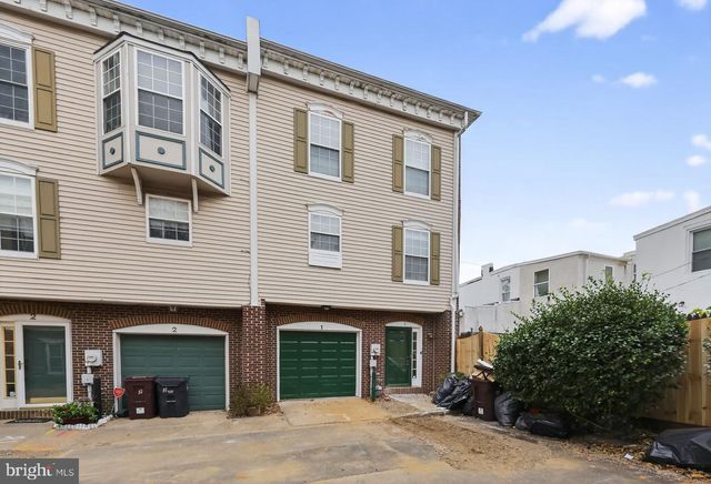 1 W MCCAULLEY CT, Wilmington, DE 19801