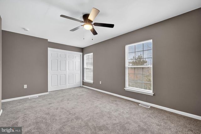 1 W MCCAULLEY CT, Wilmington, DE 19801