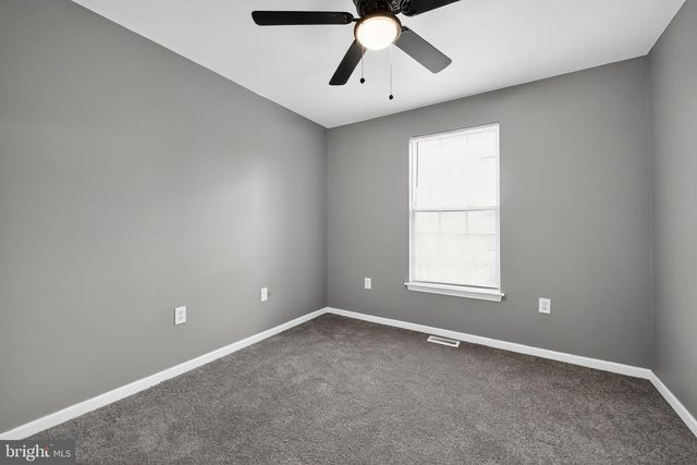 1 W MCCAULLEY CT, Wilmington, DE 19801