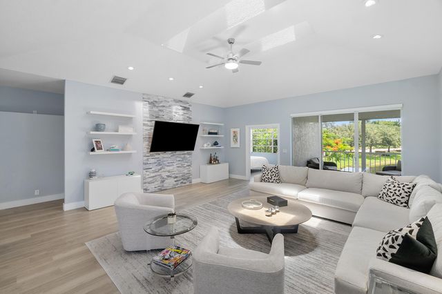 5208 Lake Catalina Drive N D, Boca Raton, FL 33496