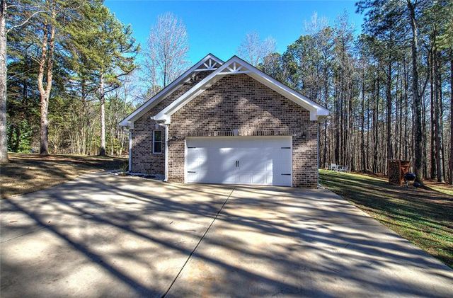 45 Gordon Road, Taylorsville, GA 30178