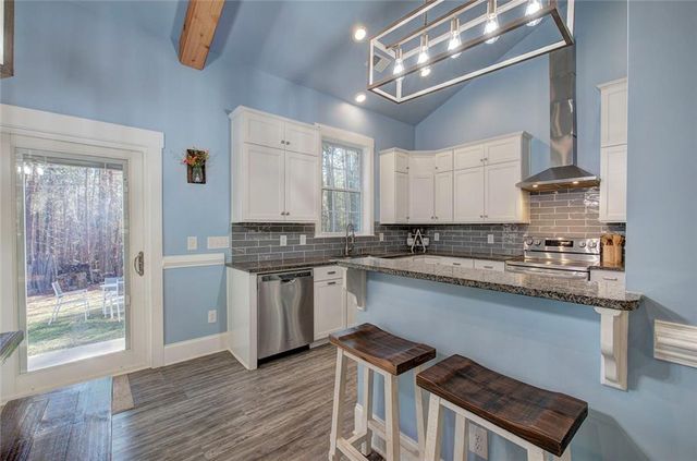 45 Gordon Road, Taylorsville, GA 30178