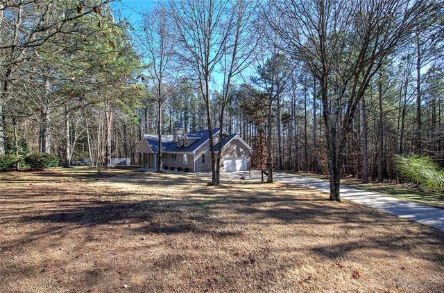 45 Gordon Road, Taylorsville, GA 30178