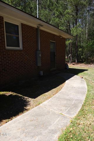 6591 Goldsboro Road, Wade, NC 28395