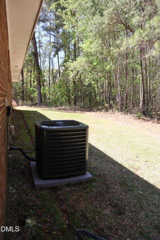 6591 Goldsboro Road, Wade, NC 28395