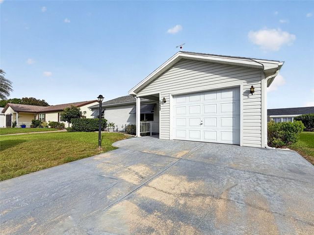 1222 SANTOS PLACE, Lady Lake, FL 32159