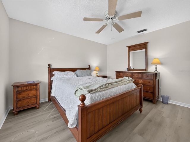 1222 SANTOS PLACE, Lady Lake, FL 32159
