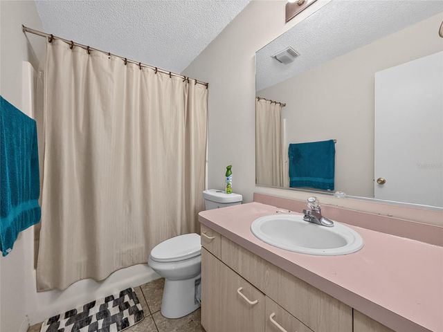 1222 SANTOS PLACE, Lady Lake, FL 32159