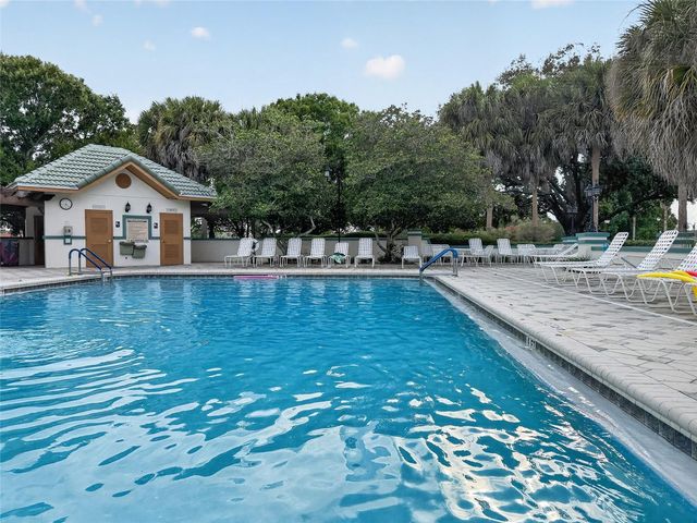 1222 SANTOS PLACE, Lady Lake, FL 32159