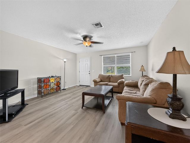1222 SANTOS PLACE, Lady Lake, FL 32159