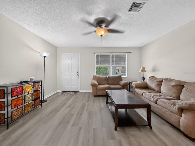 1222 SANTOS PLACE, Lady Lake, FL 32159