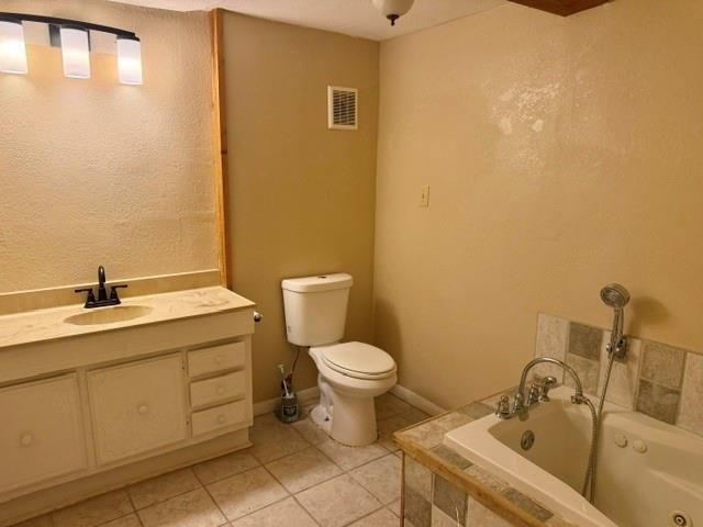 6 Woodridge CIR, Wimberley, TX 78676