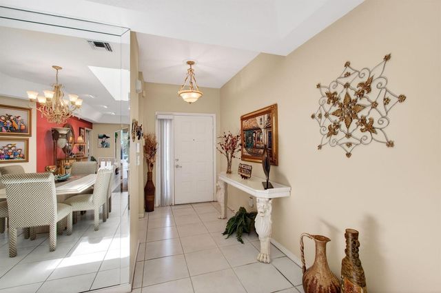 12527 Crystal Pointe Drive C, Boynton Beach, FL 33437