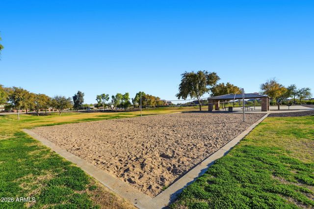 25855 N SANDSTONE Way, Surprise, AZ 85387