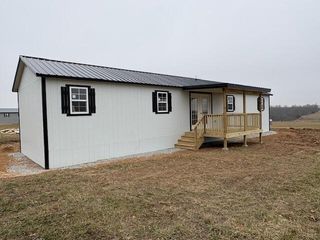 1985 Cattle Drive, Aurora, MO 65605