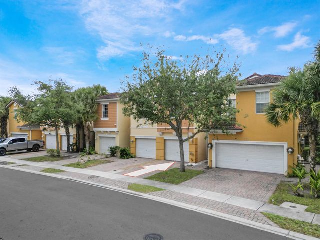 773 Pipers Cay Drive, West Palm Beach, FL 33415