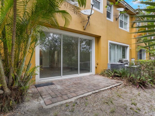 773 Pipers Cay Drive, West Palm Beach, FL 33415