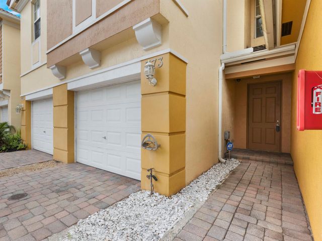 773 Pipers Cay Drive, West Palm Beach, FL 33415