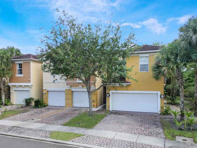 773 Pipers Cay Drive, West Palm Beach, FL 33415
