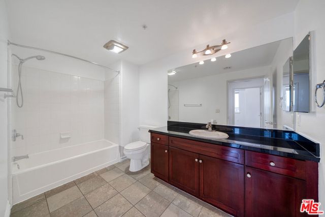 629 Traction Avenue 609, Los Angeles, CA 90013