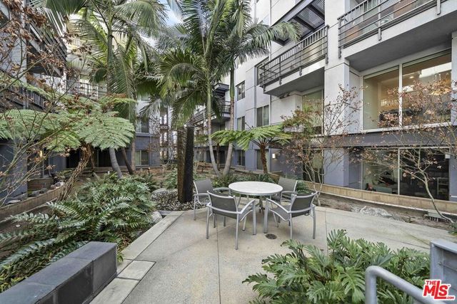 629 Traction Avenue 609, Los Angeles, CA 90013