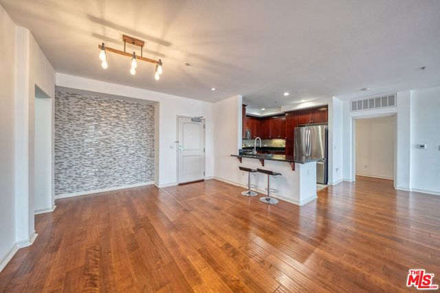 629 Traction Avenue 609, Los Angeles, CA 90013