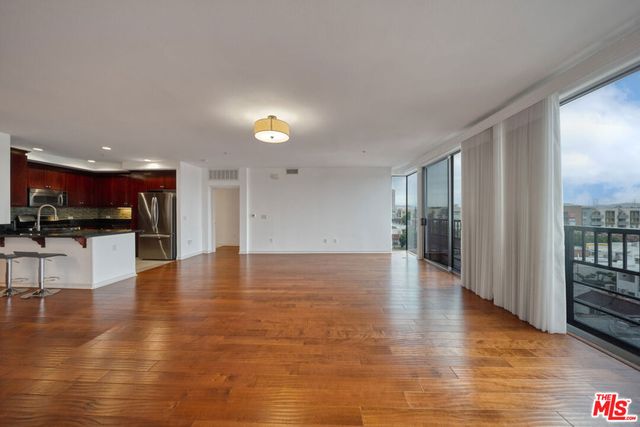 629 Traction Avenue 609, Los Angeles, CA 90013