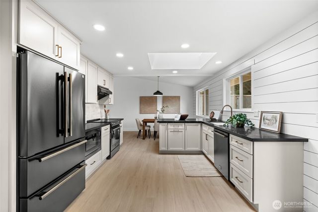 4222 58th St Court NW, Gig Harbor, WA 98335