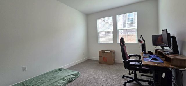 420 Monastery Dr, Lathrop, CA 95330