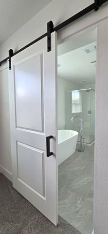 420 Monastery Dr, Lathrop, CA 95330