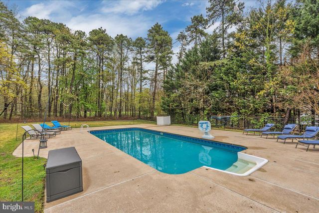 111 BORTONS RD, Marlton, NJ 08053