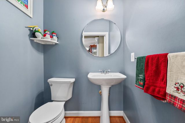 12801 HALF MOON LN, Woodbridge, VA 22192