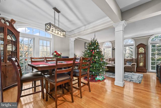 12801 HALF MOON LN, Woodbridge, VA 22192