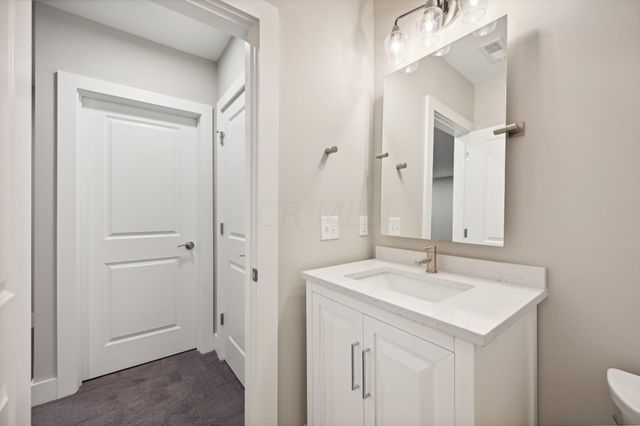 510 Riverfront Lane, Columbus, OH 43201