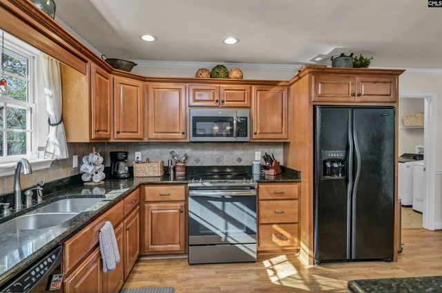 9498 Us Highway 176, Pomaria, SC 29126