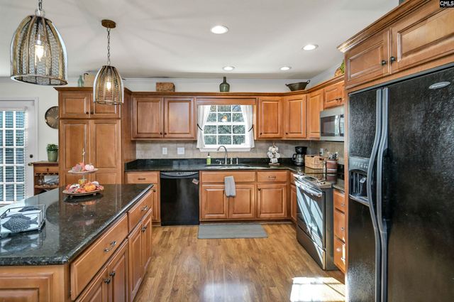 9498 Us Highway 176, Pomaria, SC 29126