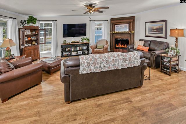 9498 Us Highway 176, Pomaria, SC 29126