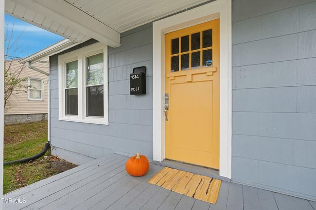 1614 Broad Street, Bristol, TN 37620