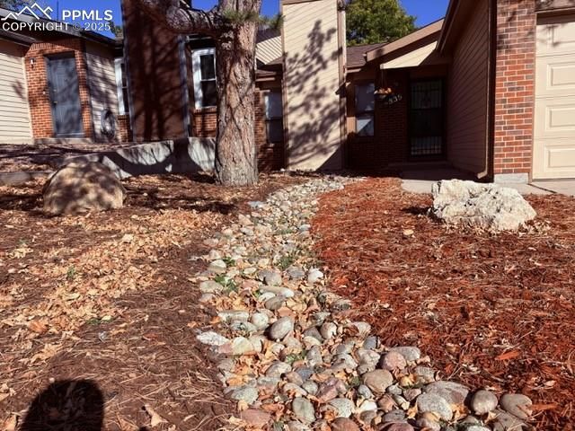 6335 Gunshot Pass Drive, Colorado Springs, CO 80917