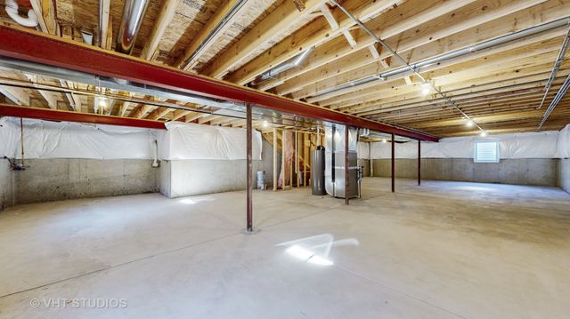 593 Farm Street, Crete, IL 60417